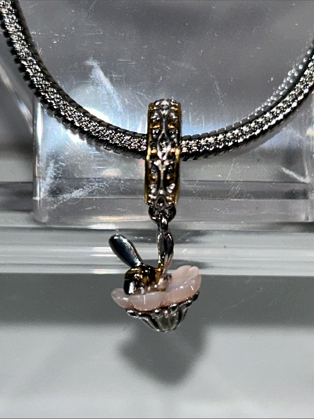 NWOT Gems En Vogue Palladium 18k Accent Gemstone Flower & Honey Bee Euro Charm